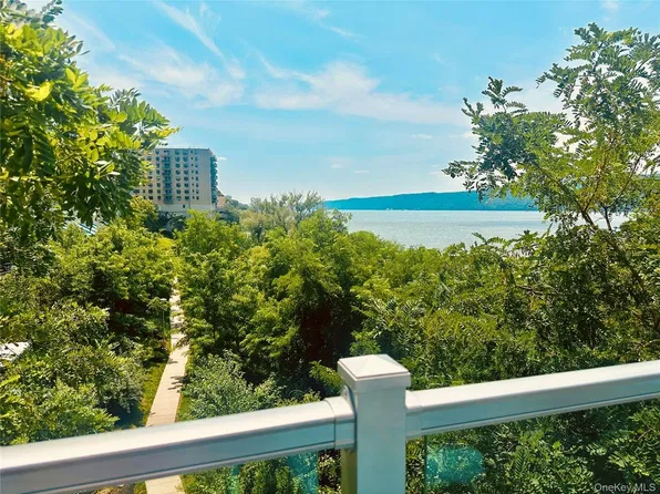 1155 Warburton Ave APT 2 P-R, Yonkers, NY 10701