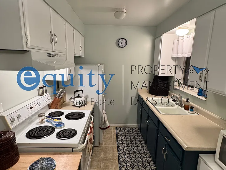 549 E Stringham Ave #B — Photo 9