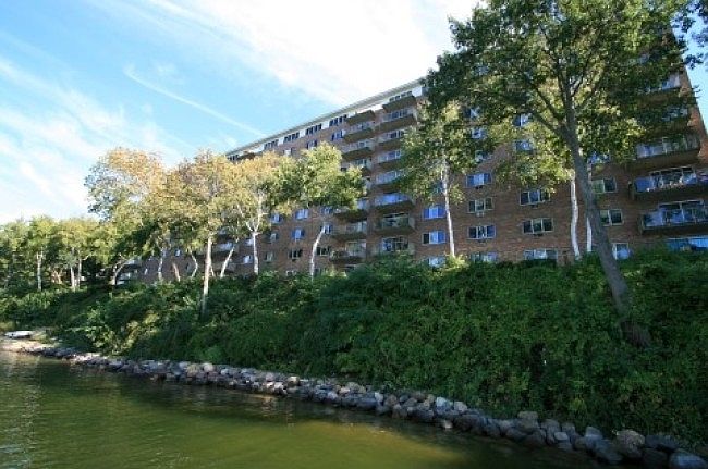 1st image of 3100 Lake Mendota Dr APT 701