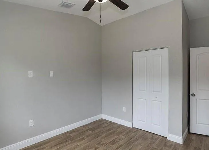 1138 NW 1st Ave — Photo 18