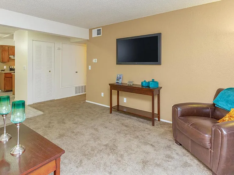 Jackson Park Place — Photo 114