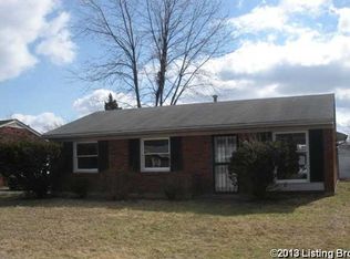 5204 Terrace Green Cir, Louisville, KY 40218