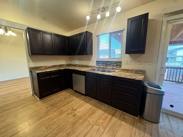 7126 Oxmoor Ln — Photo 7