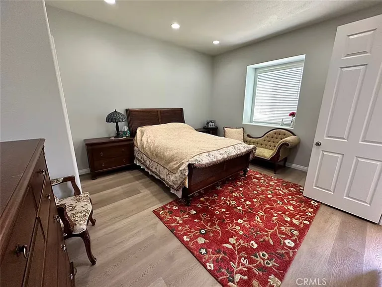 22276 Silverpointe Loop — Photo 15