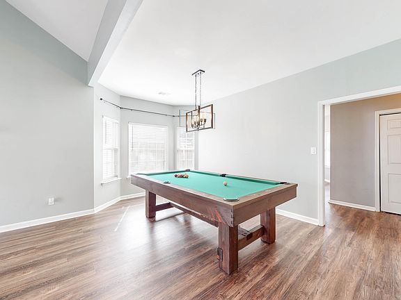 4th image of 2040 Glennfield Ln