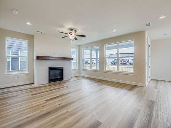 Plan C302 Representative Photo