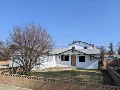 332 N Spruce Street, Tulare, CA, 93274