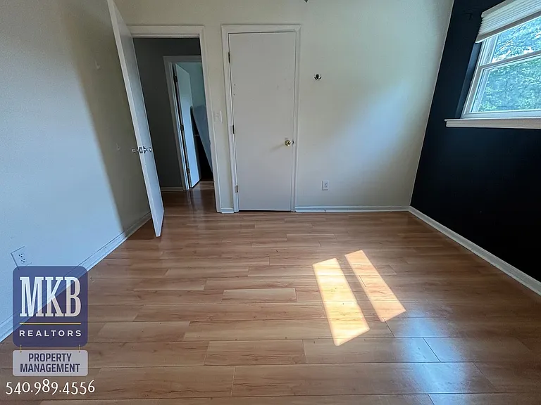 4706 Casper Dr NE — Photo 23