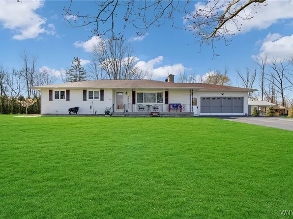 12845 Dorsch Rd, Akron, NY 14001