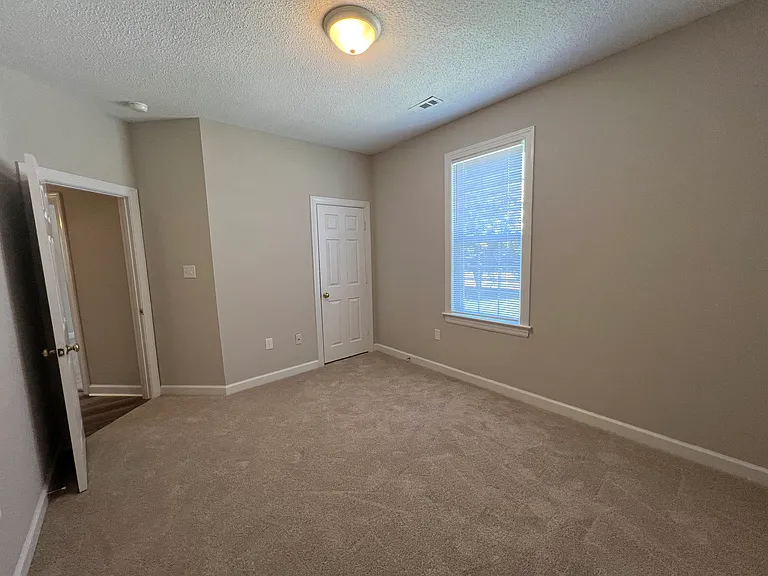 3320 Whitlock Drive A 3 bedroom/2 baths....NEW CARPET...NEW LVP FLOORING