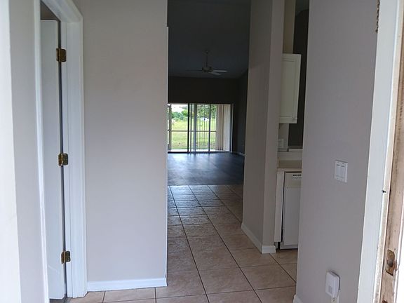 3rd image of 331 NE 24th Ave #1
