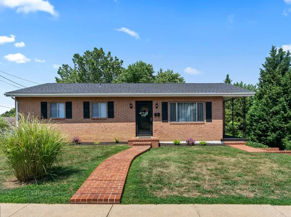 926 Kaufman Ave, Martinsburg, WV 25404