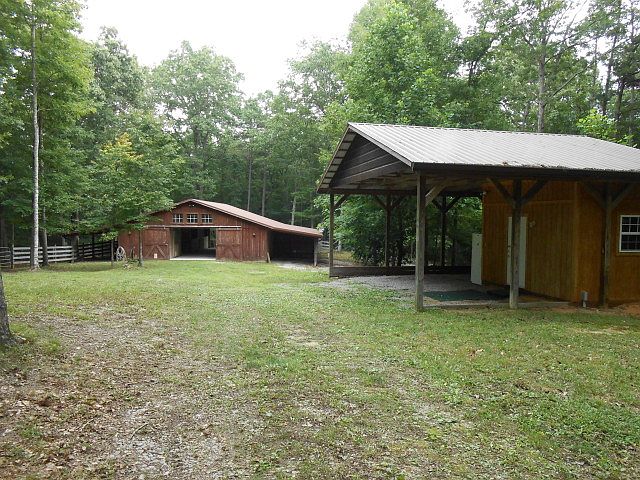 1st image of 606 Spruce Creek Dr