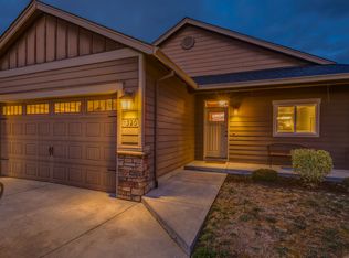 1320 SE Regan Hill Loop, Estacada, OR 97023
