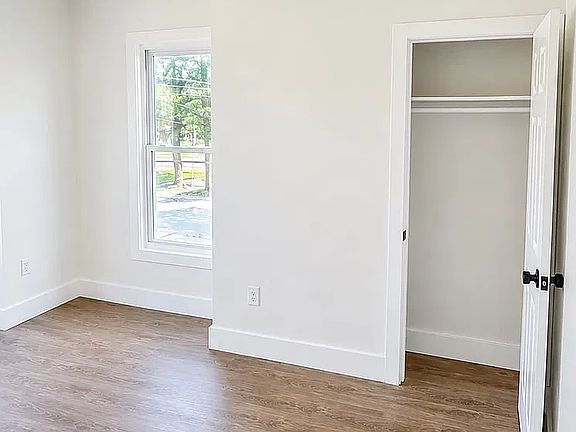 4th image of 352 Bergen St #B
