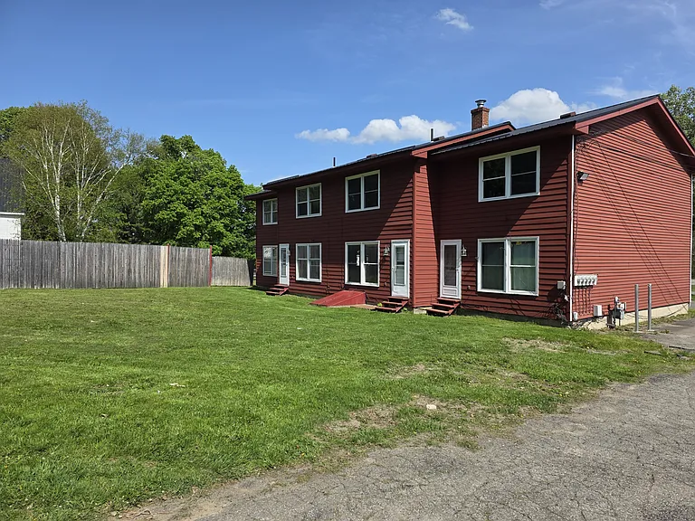 254 Mount Hope Ave — Photo 2