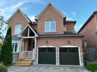 249 Kennedy St W, Aurora, ON L4G 6S4