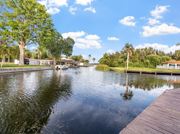 2587 Cyprus Dr APT 102, Palm Harbor, FL 34684