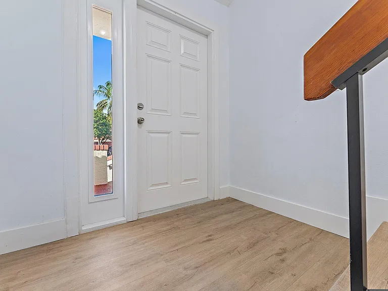204 Sea Oats Dr #G — Photo 5