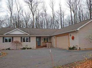 8548 S Lakeview Ridge Trl, Traverse City, MI 49684