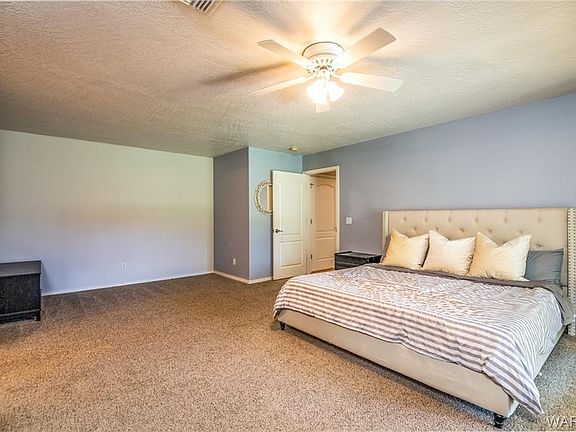 5th image of 3170 Courtney Ave