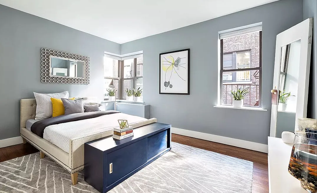 245 West 25th Street — Photo 3