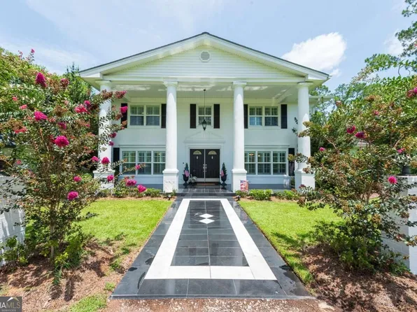 335 Main St, Barwick, GA 31720