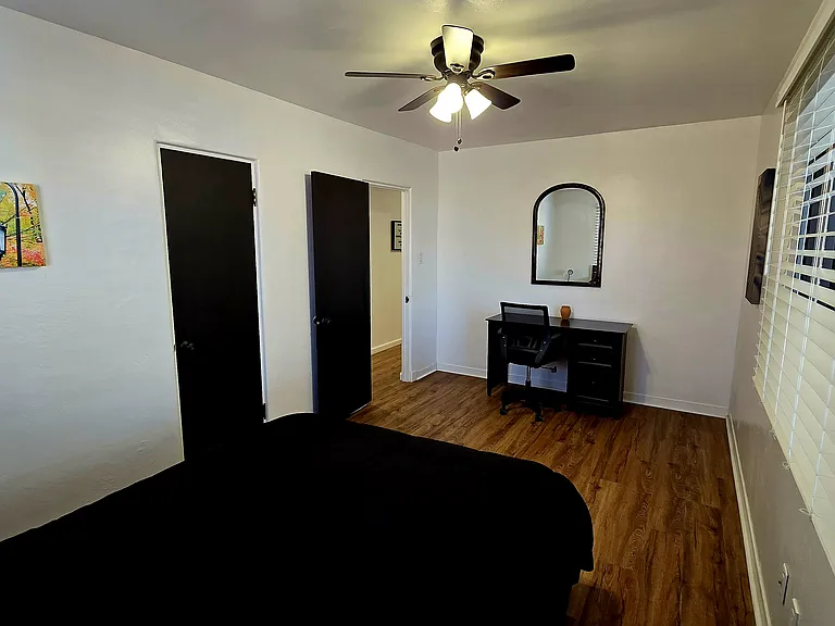 1412 Quincy St NE — Photo 24