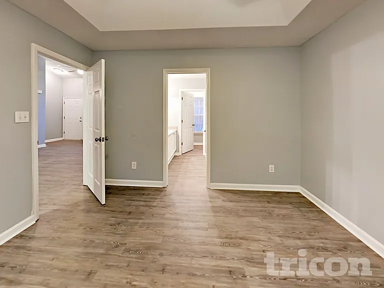 3722 Hunters Run Ln — Photo 9