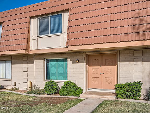 4th image of 1627 E DONNER Drive