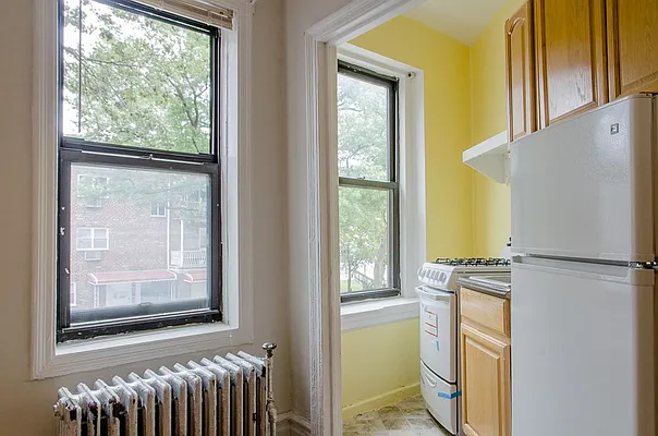 Rented by Astoria Realty | media 3