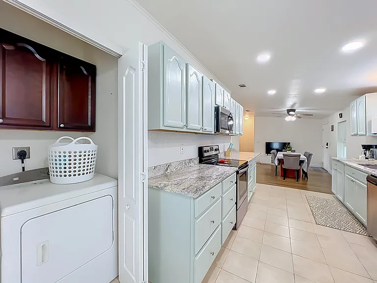 1430 Hilltop Rd — Photo 23