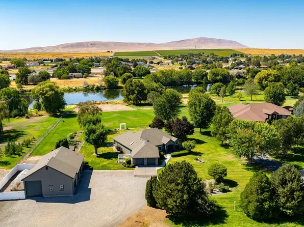 97218 Northstar Pr NE, West Richland, WA 99353