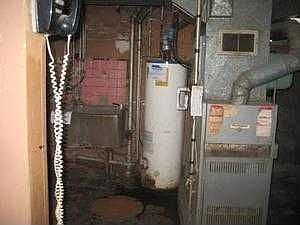 3rd image of 10847 S Avenue O