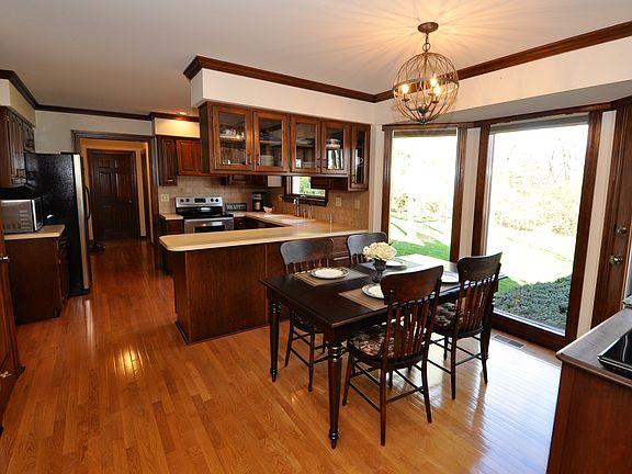 5th image of 4876 Donegal Cliffs Dr