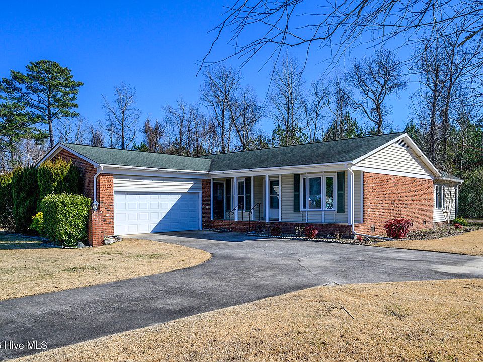 1st image of 115 Carolina Pines Boulevard