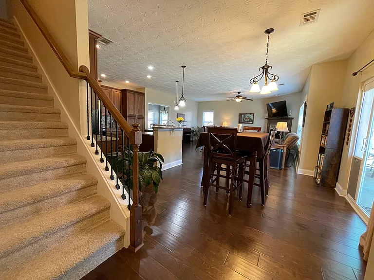 7192 Tall Pine Ct — Photo 20