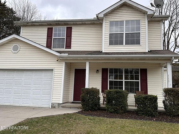2nd image of 7243 Mountain Mist Ln