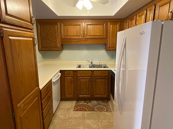 4th image of 10330 W Thunderbird Blvd APT A134