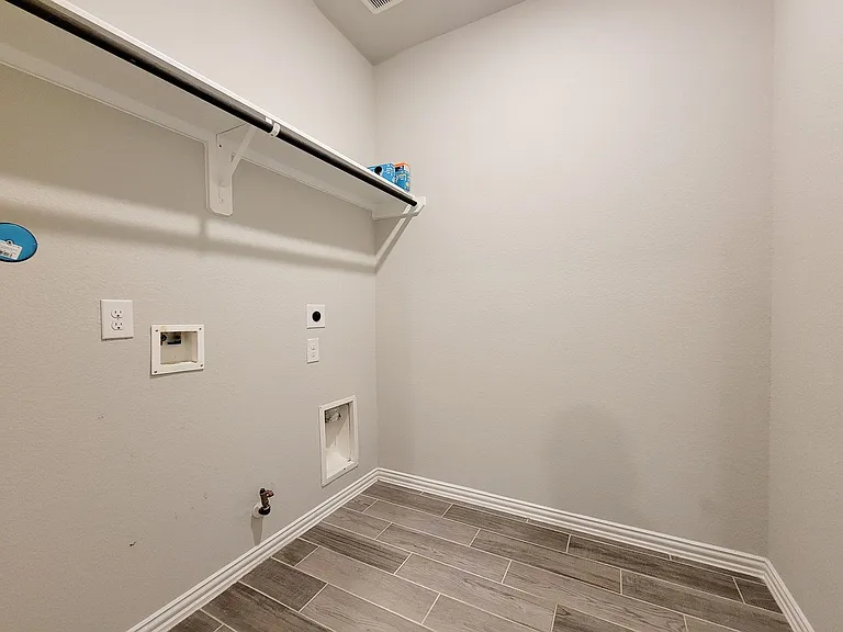 31419 Horseshoe Meadow Bnd — Photo 28