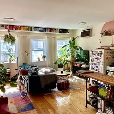 Rented by Brick&Mortar | media 11