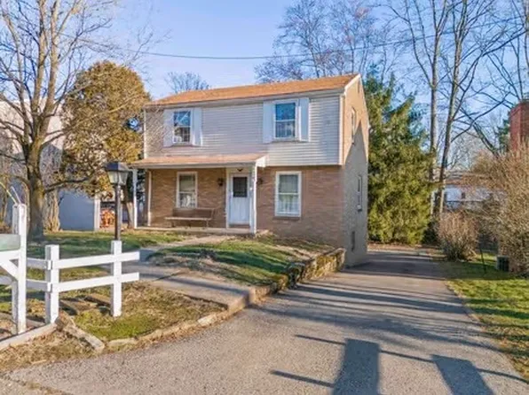 1525 Theresa Ave, South Park, PA 15129