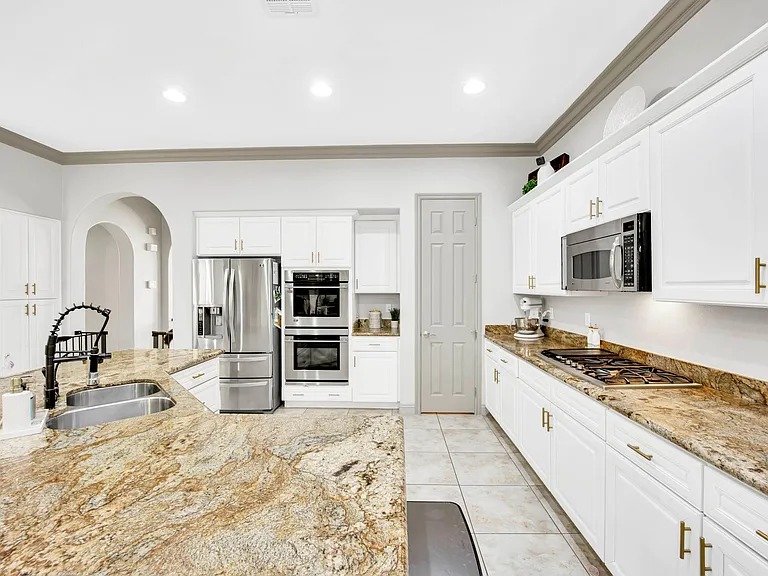 2315 Malaga Peak St — Photo 28