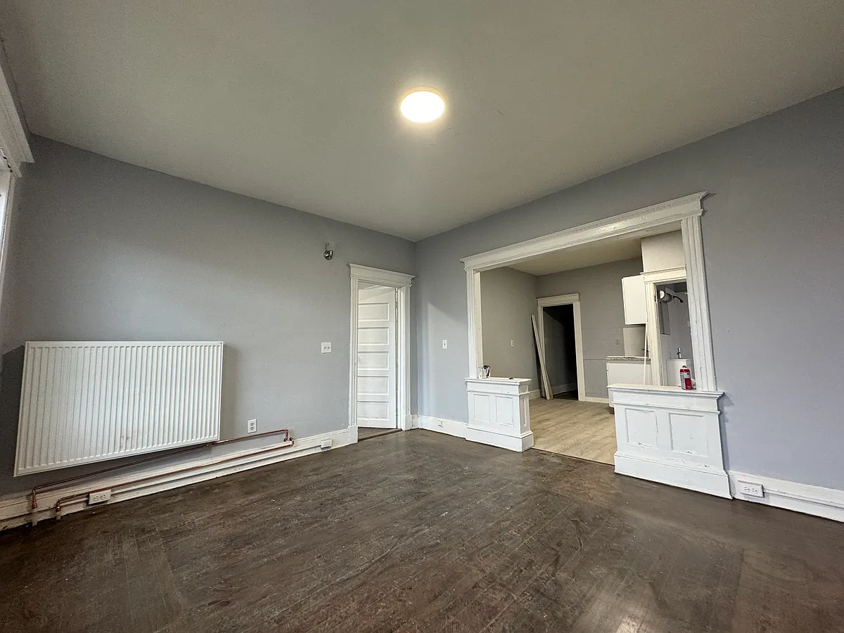 Building Photo - 719-725 Wethersfield Ave #2BN
