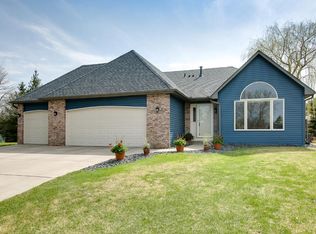 831 Eagle Ridge Ln, Stillwater, MN 55082