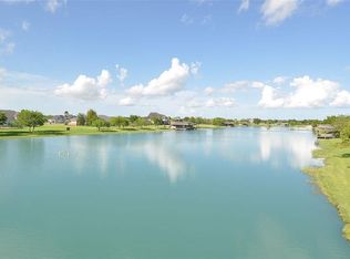 203 Lago Cir, Santa Fe, TX 77510