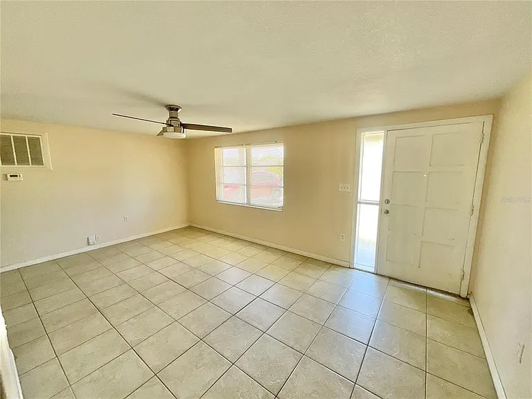 3528 Latimer St — Photo 6