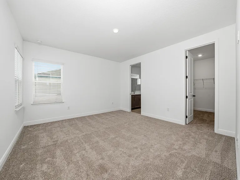 9877 Peebles St — Photo 10