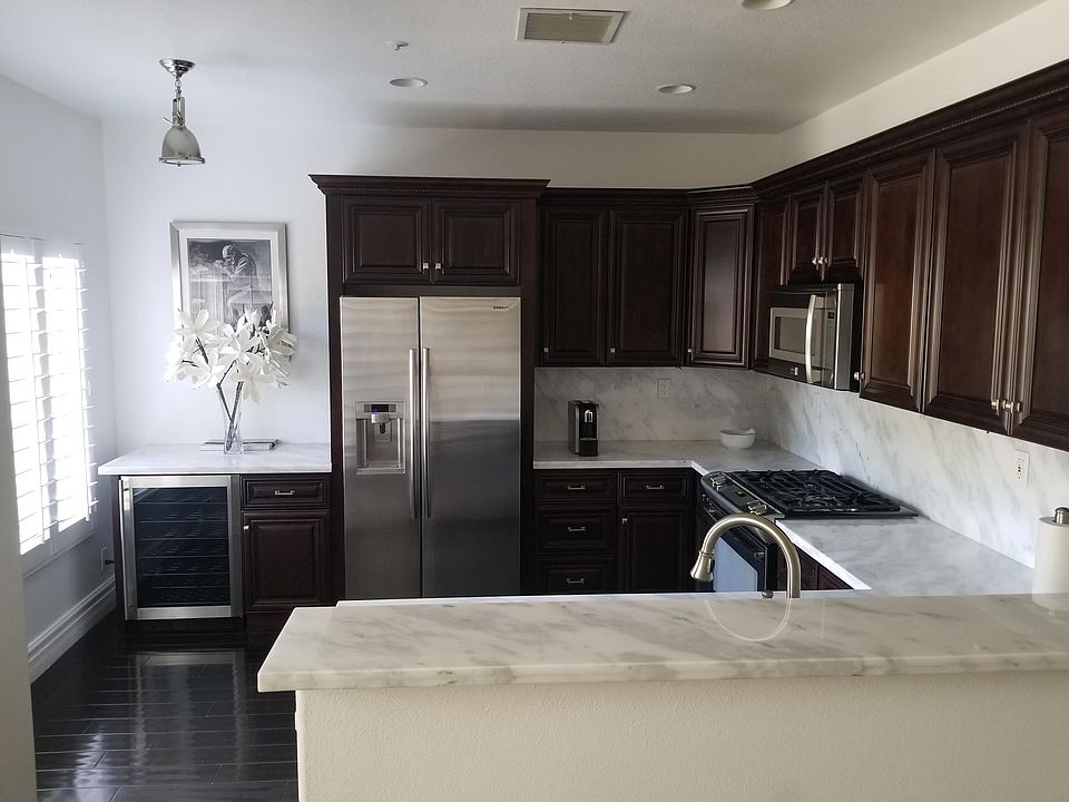 1st image of 22 Lucente Ln