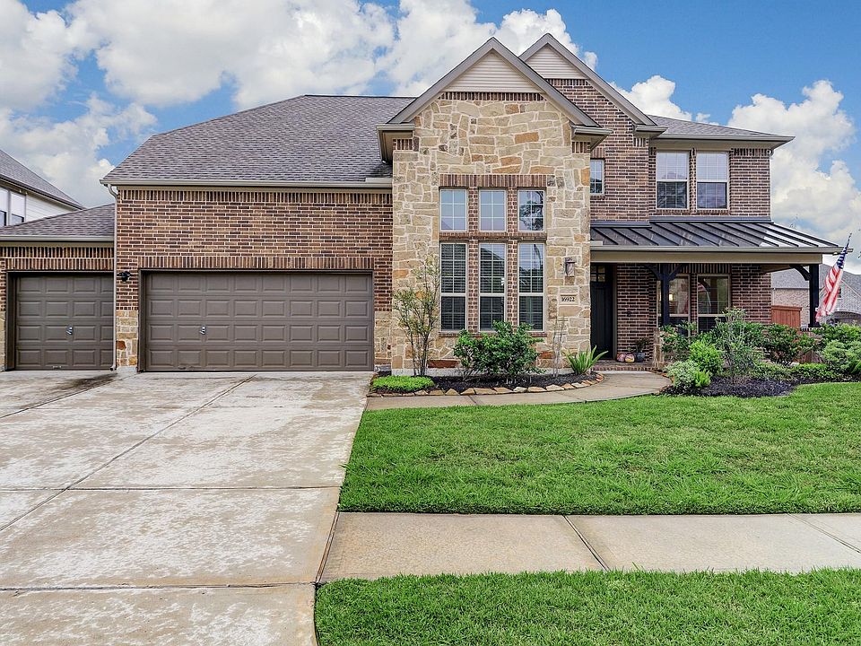 1st image of 16922 Burke Lake Ln